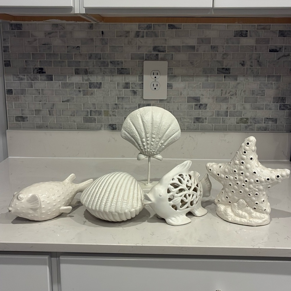 White Coastal Decor Set